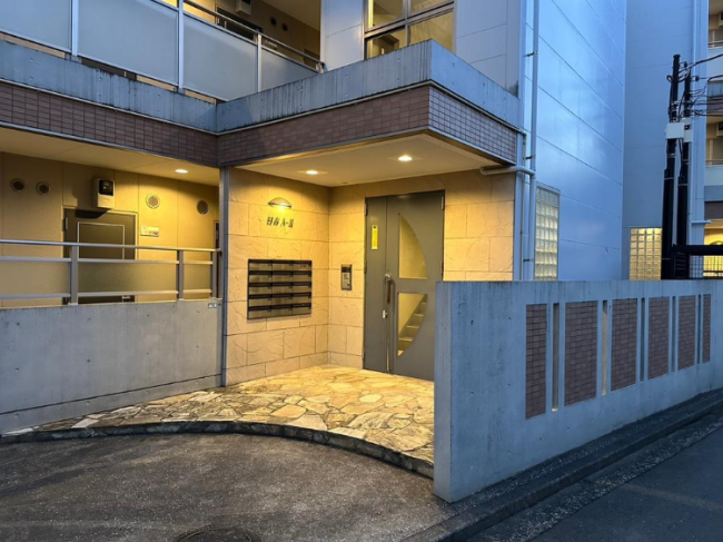 �y�G���g�����X�z<br />