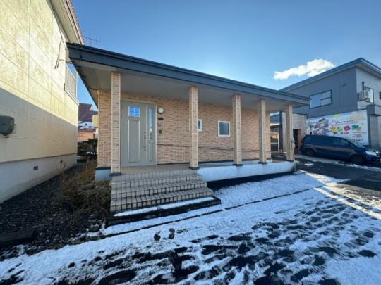 <br />�����O��