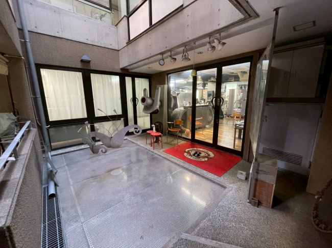 �y���̑��z<br />�X�ܓ����t��