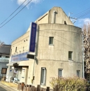 阪急宝塚本線宝塚駅の一棟売りビル