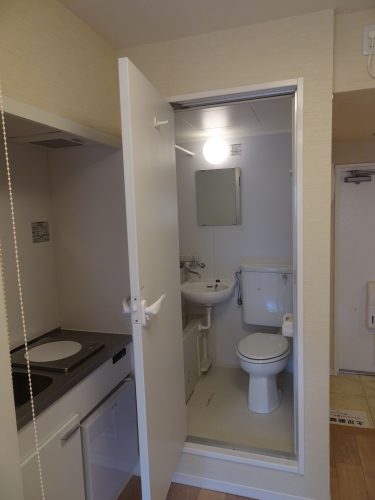 �y�g�C���z<br />3�_���j�b�g����